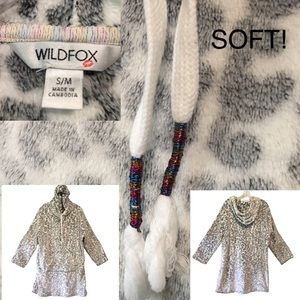 WILDFOX SUPER SOFT OVERSIZED PULLOVER HOODIE LOUNGE COAT Animal print Gray/White
